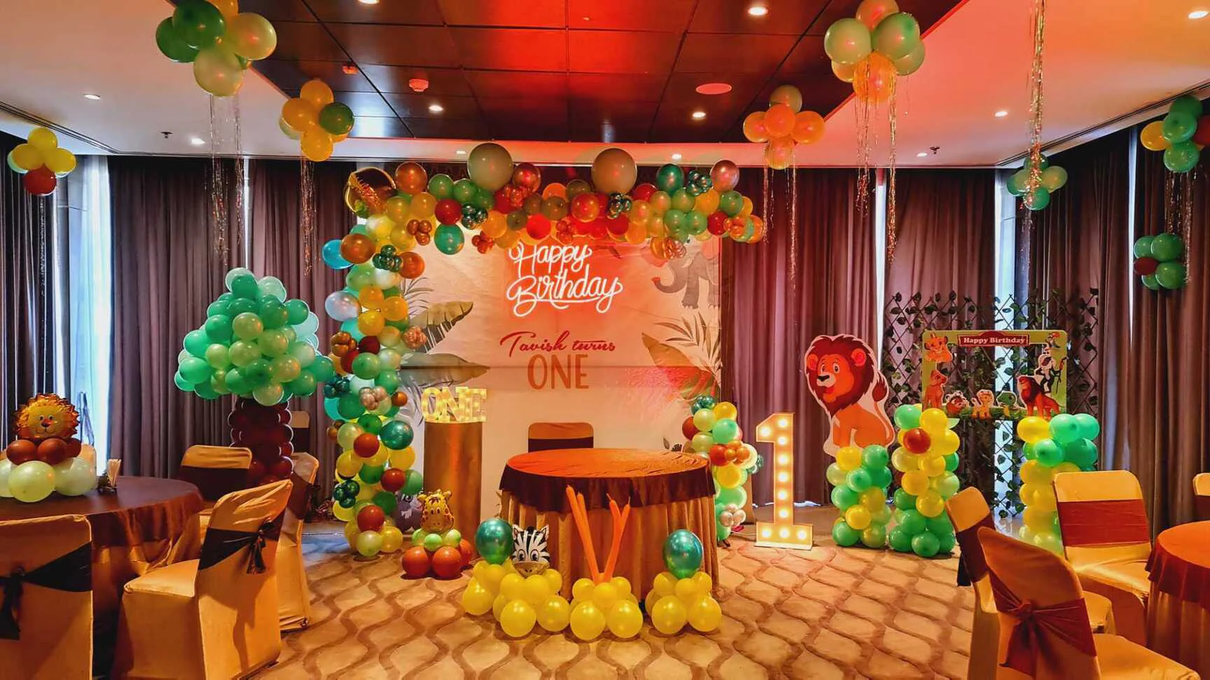 Balloon Decoration Service in Noida